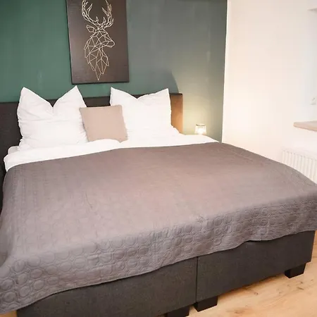 Appartement Mit Burgblick *